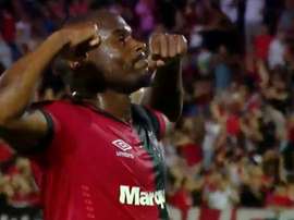 Comemorou contra o River ao estilo Gabigol. Captura/TNTSports