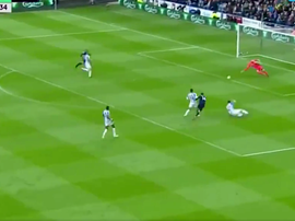Cenk Tosun scored the opener for Everton against Huddersfield. Twitter/SporCafe