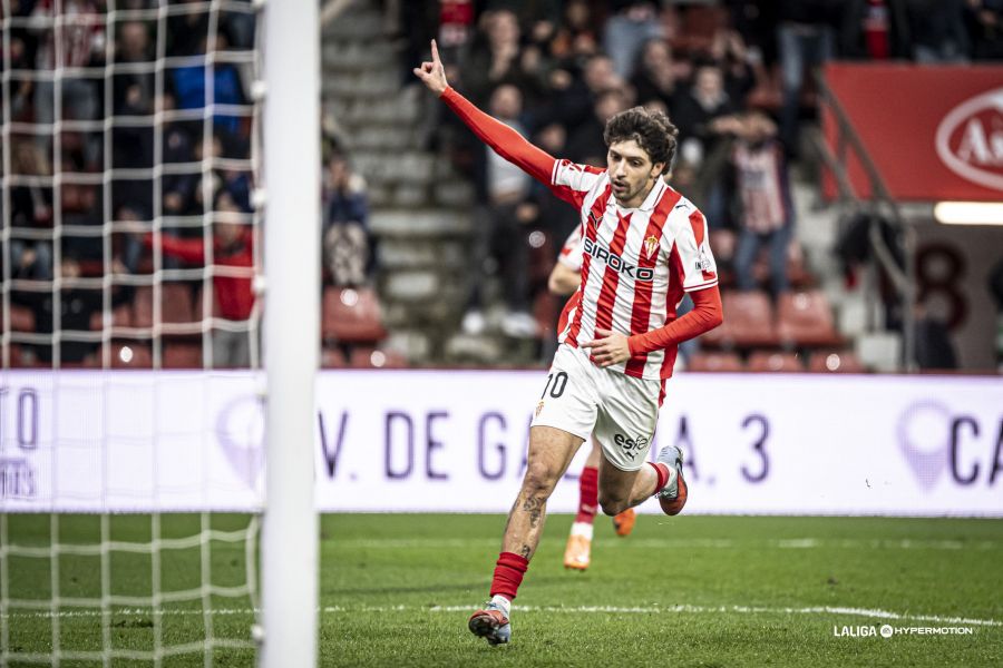 Gelabert le da un plus al Sporting