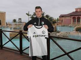 Philipps llega al Legia Varsovia. Legia
