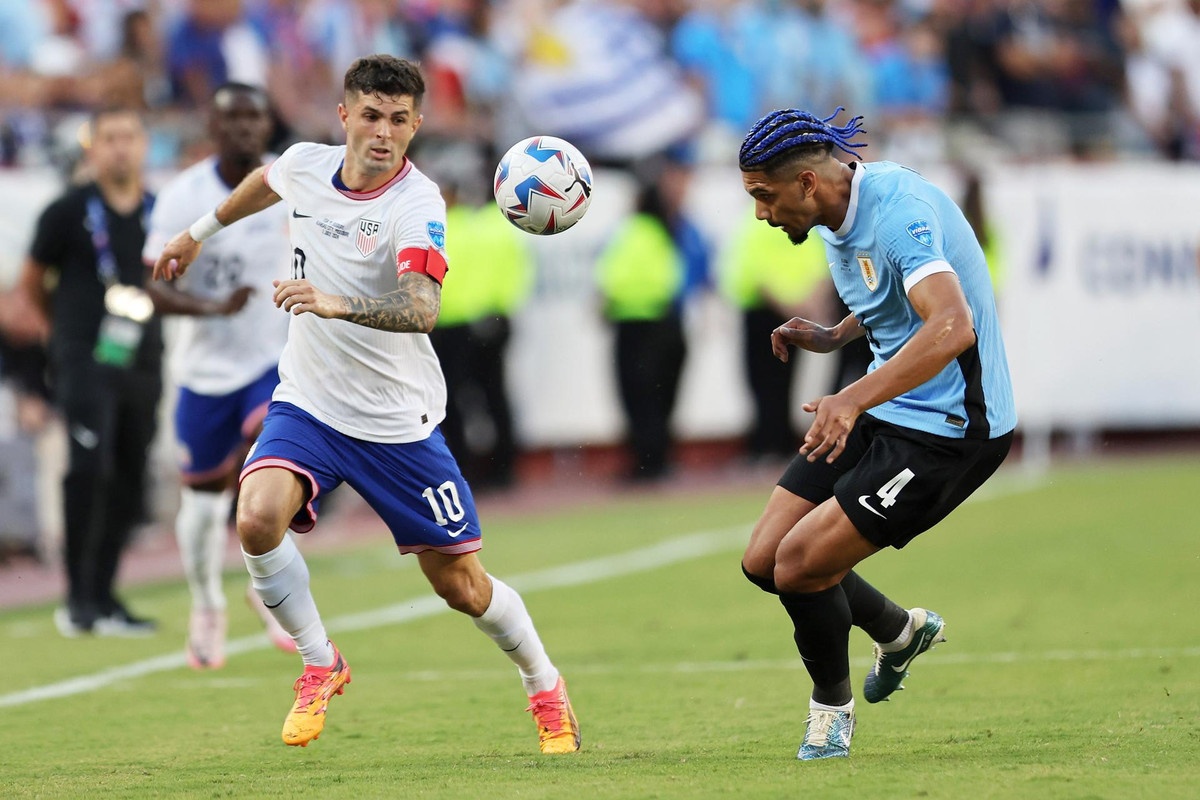Uruguay confirma la lesión de Araujo y preocupa al Barça