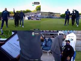 Un Maradona muy desmejorado recibió este sincero homenaje. TNTSports