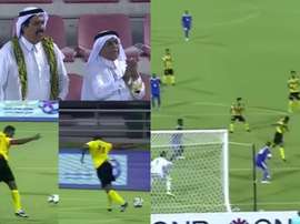 Eto'o sigue alucinando en Catar. Youtube/ArabFootball