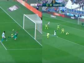 Balotelli has matched Skoblar's record. Captura/beINSports