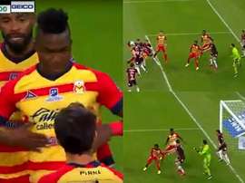 Firmó su primer gol en México con el abdomen. Captura
