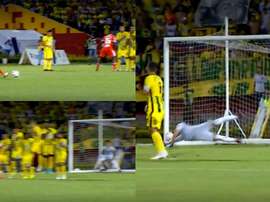 Dájome anotó un gran gol de falta tras hacerle un caño a un compañero. Captura/WINSports