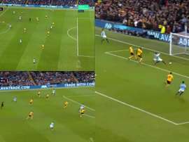 Laporte iniciou a jogada do gol. Captura/movistar