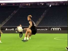 Le magnifique contrôle de Sergio Ramos. Capture/RealMadridTv