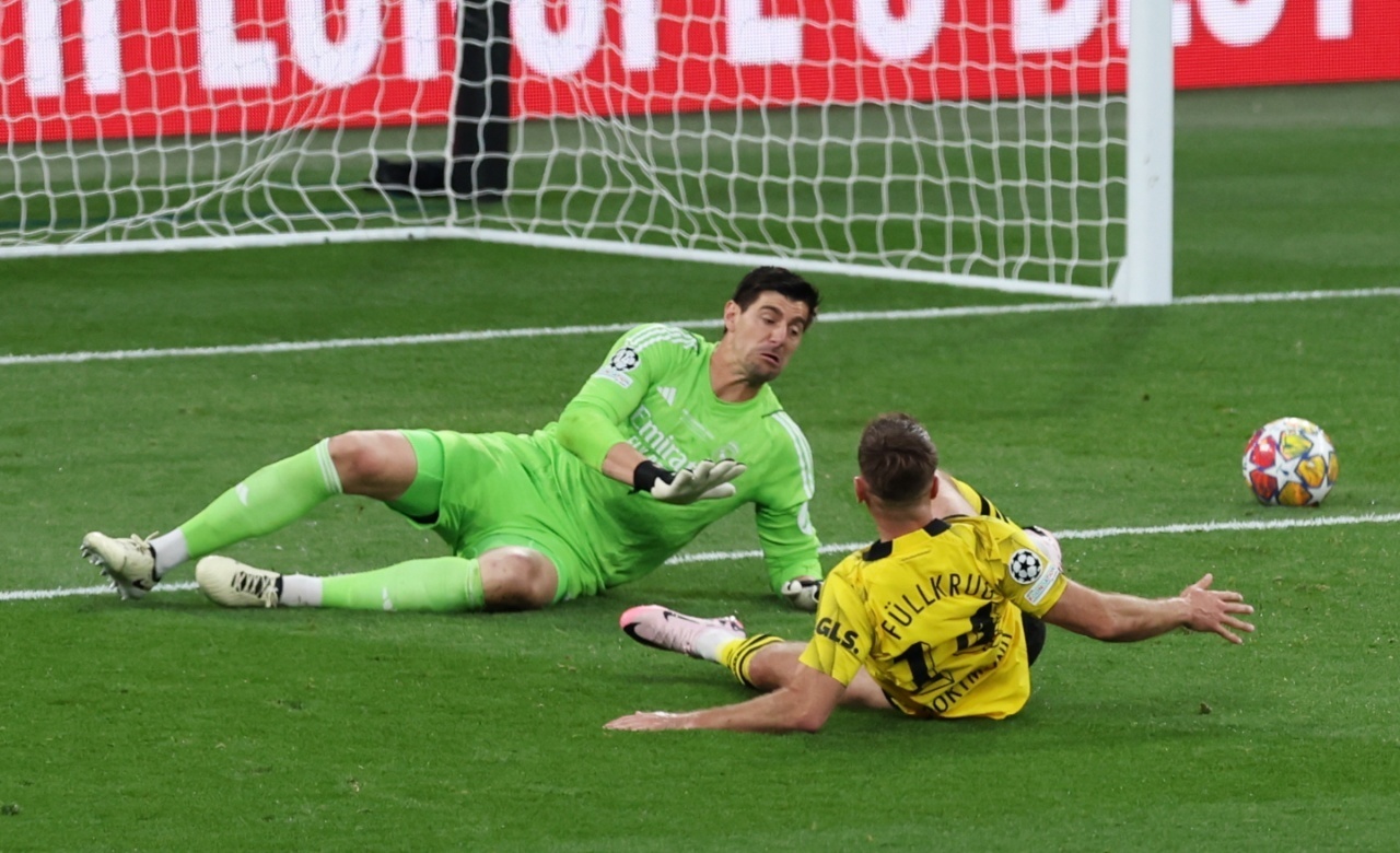 Bélgica teme echar de menos a Courtois en la Euro