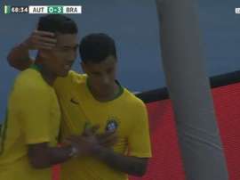 Coutinho scored Brazil's third goal against Austria. Captura/BeINSports