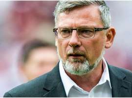 Craig Levein, hospitalizado pero fuera de peligro. Twitter/Heart of Midlothian