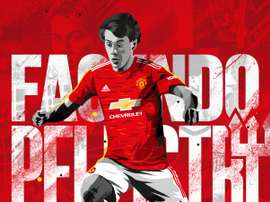 Pellistri s'engage 5 saisons avec Manchester United. Twitter/ManUtd