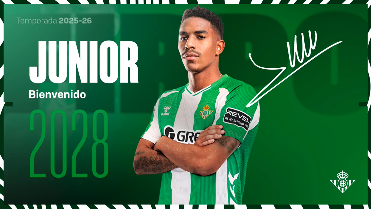 Il Betis annuncia il ritorno di Junior Firpo