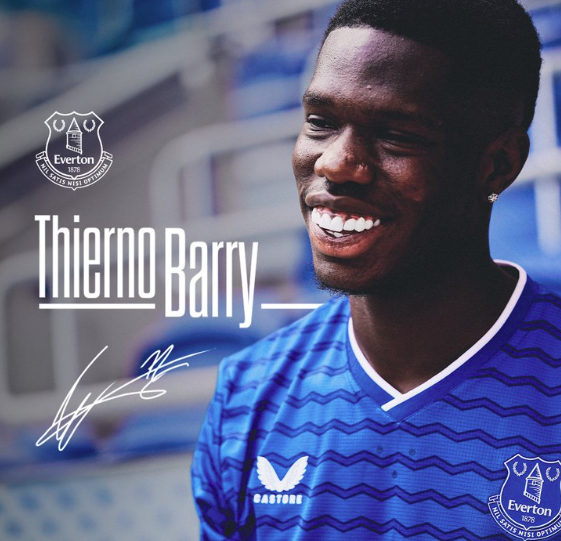OFFICIEL : Thierno Barry rejoint Everton en provenance de Villarreal