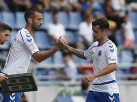 Cristian García se retira sustituido en un encuentro del Tenerife. LaLiga