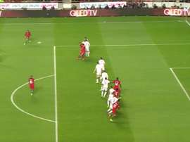 Ronaldo s'illustre sur coup franc. M+