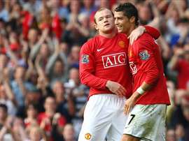 Para Gary Neville o trio do United é imbatível. Twitter