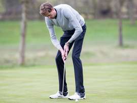 Crouch is an keen golf player in his spare time off the pitch. Twitter