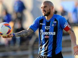 Damián Macaluso deja el Liverpool de Montevideo para jugar en el Juventud Las Piedras. Tenfield