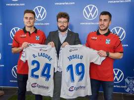 El Tenerife podría pagar por Lasure. Twitter/CDTOficial