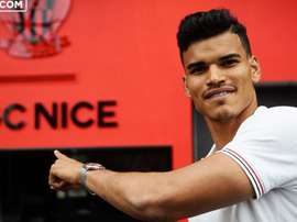 Danilo é o novo jogador do Nice. Twitter/Nice