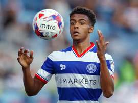 Nueva cesión para Darnell Furlong. SwindonTown
