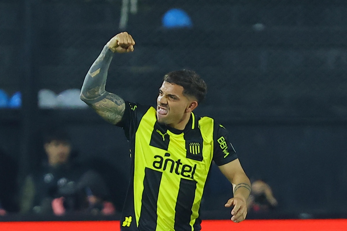 Peñarol toma ventaja