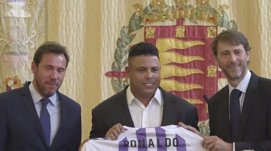 Foot/Espagne: le Brésilien Ronaldo près de racheter le Real Valladolid (presse) Foot/Espagne: le Brésilien Ronaldo près de racheter le Real Valladolid (presse)