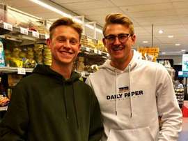 De Jong et De Ligt font tout ensembles...même les courses. Photo/AnneKeeMolenaar