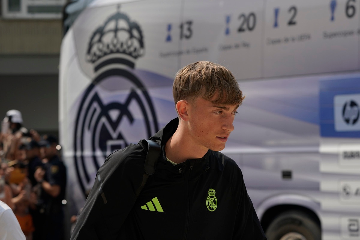 Huijsen no se entrena y podría ser baja ante el Betis