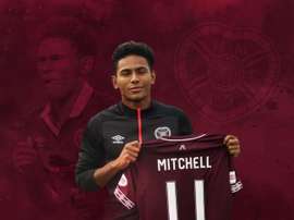 Mitchell volverá a jugar en el Hearts escocés. Twitter/JamTarts