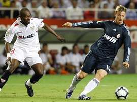 Didier Zokora joins other top players in Indonesia. EFE