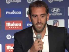 Godín confirmed his departure today. Captura