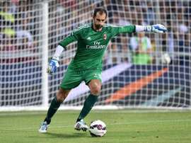 Chelsea are closing in on a move for AC Milan goalkeeper Diego Lopez. Twitter