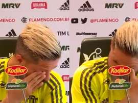Diego a fondu en larmes devant la presse. Capture/EsporteInterativo