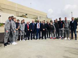 Las directivas de Barcelona y Mamelodi Sundowns. MamelodiSundows