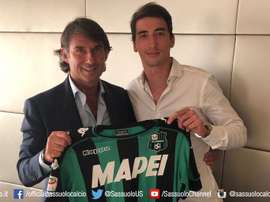 Djuricic est un nouveau joueur de Sassuolo. Twitter/SassuoloUS