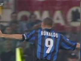 Ronaldo, Zamorano e Simeone acabam com a Roma em 1999. DUGOUT