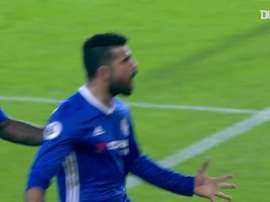 La rete di Diego Costa contro il Southampton. Dugout