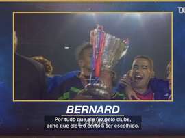 Kylian Mbappé deixou Edinson Cavani e Neymar de fora do melhor PSG de todos os tempos. AFP