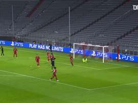 A incrível performance de Neuer contra o Salzburg na Champions. DUGOUT