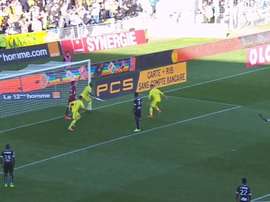 Gol de Nakoulma. DUGOUT