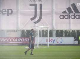 A Juventus treina esperando saber nesta semana quando a Serie A vai recomeçar. DUGOUT