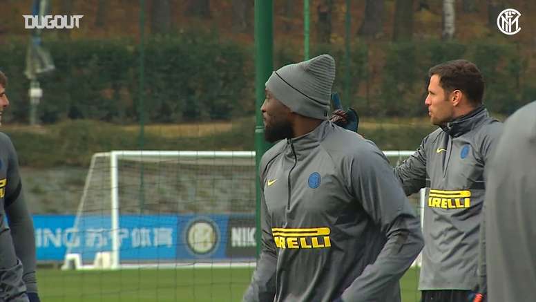 Inter de Milão chega praticamente eliminada à quinta rodada da fase de grupos da Champions. DUGOUT