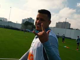 Corinthians segue preparação para retorno do futebol. DUGOUT