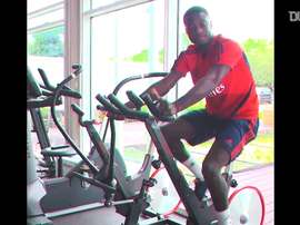 Les meilleurs moments de Nicolas Pépé hors terrain avec Arsenal. DUGOUT