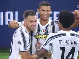 O primeiro gol de Cristiano Ronaldo pela Juventus em 2020/21. DUGOUT