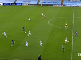 Así fue el golazo de Luis Díaz ante el City. DUGOUT