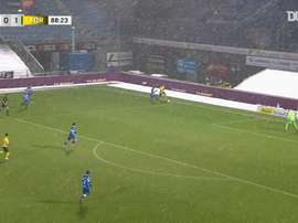 Mats Seuntjens scores stunning solo goal vs PEC Zwolle. DUGOUT