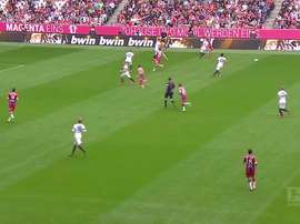Il goal al volo di Lewandowski. Dugout